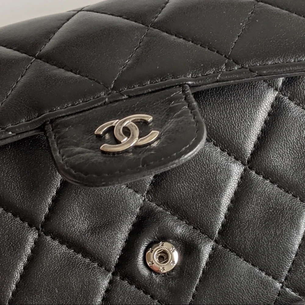 Chanel Wallet - Picture 6 of 15